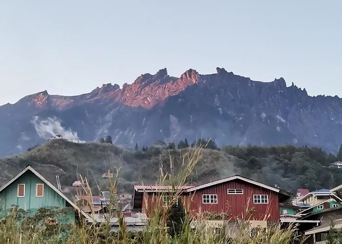 Strawberry Rest House Mesilou Kundasang